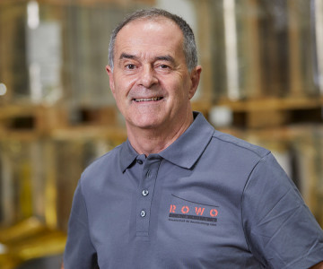 Wolfgang Siefert, Experte bei ROWO Coating für die Entwicklung und Vermarktung transparenter Elektroden auf flexiblen Substraten.
